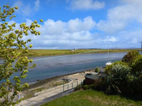 High Tide Villa Belmullet Exteriör bild